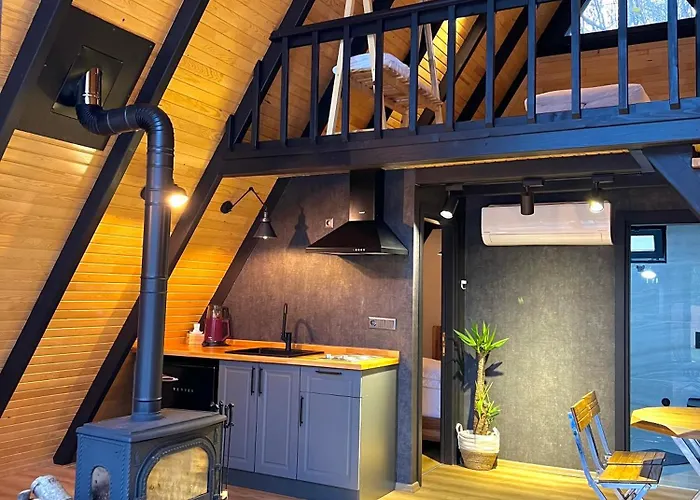 木屋 Hara Bickidere *