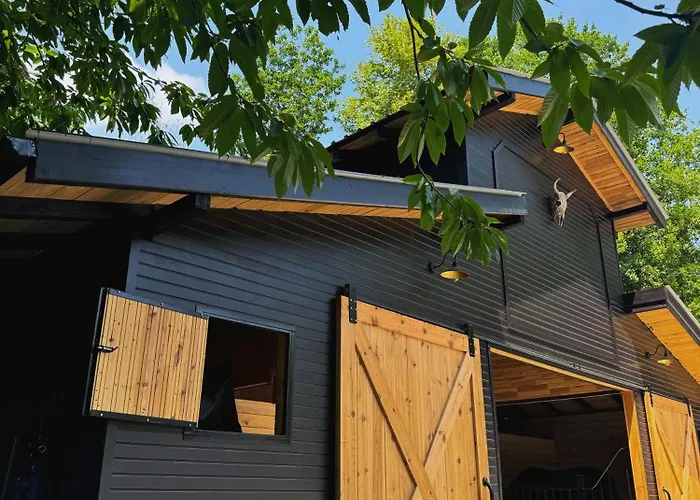 木屋 Hara Bickidere